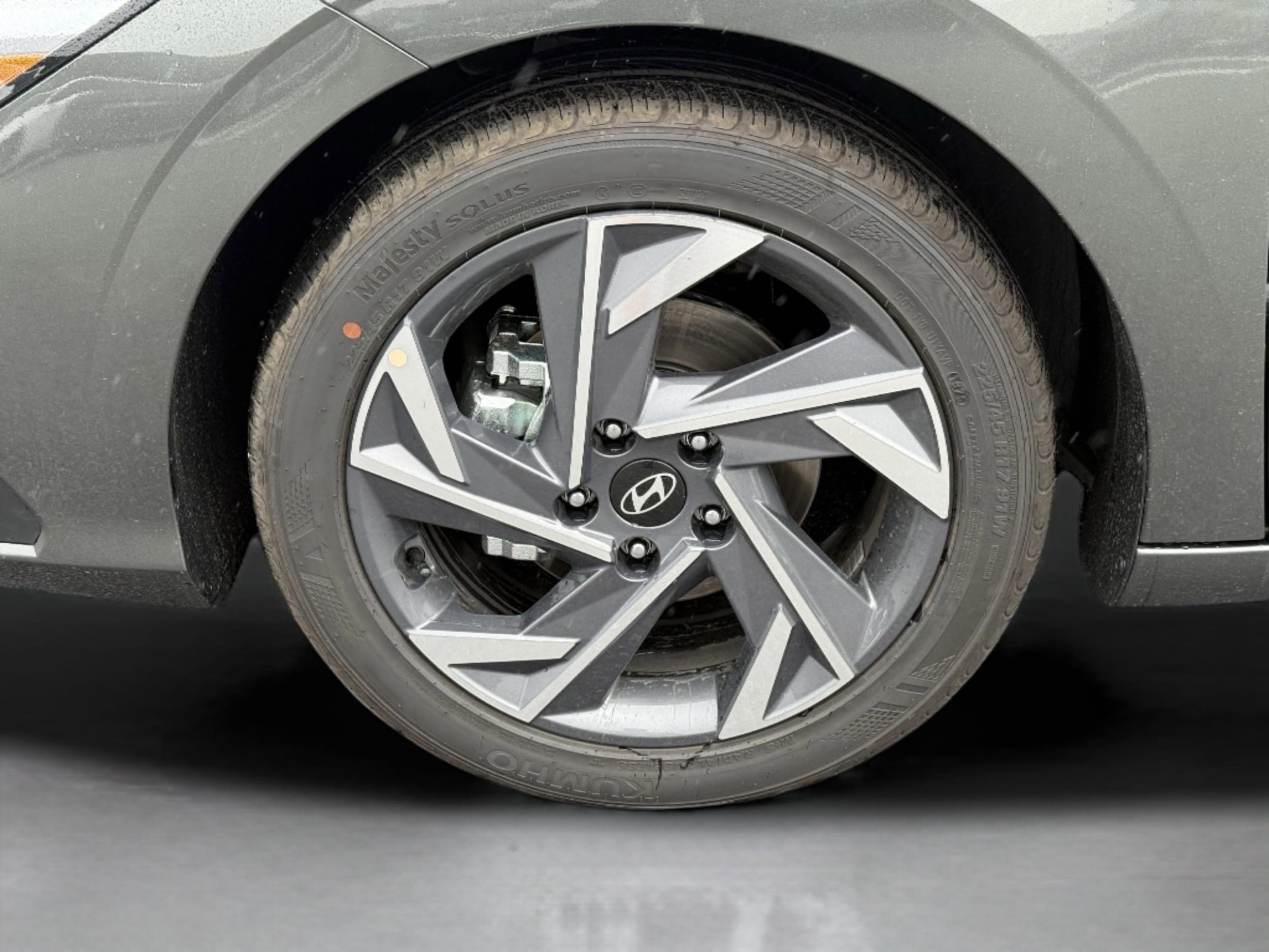 2025 Hyundai Elantra SEL - Photo 37