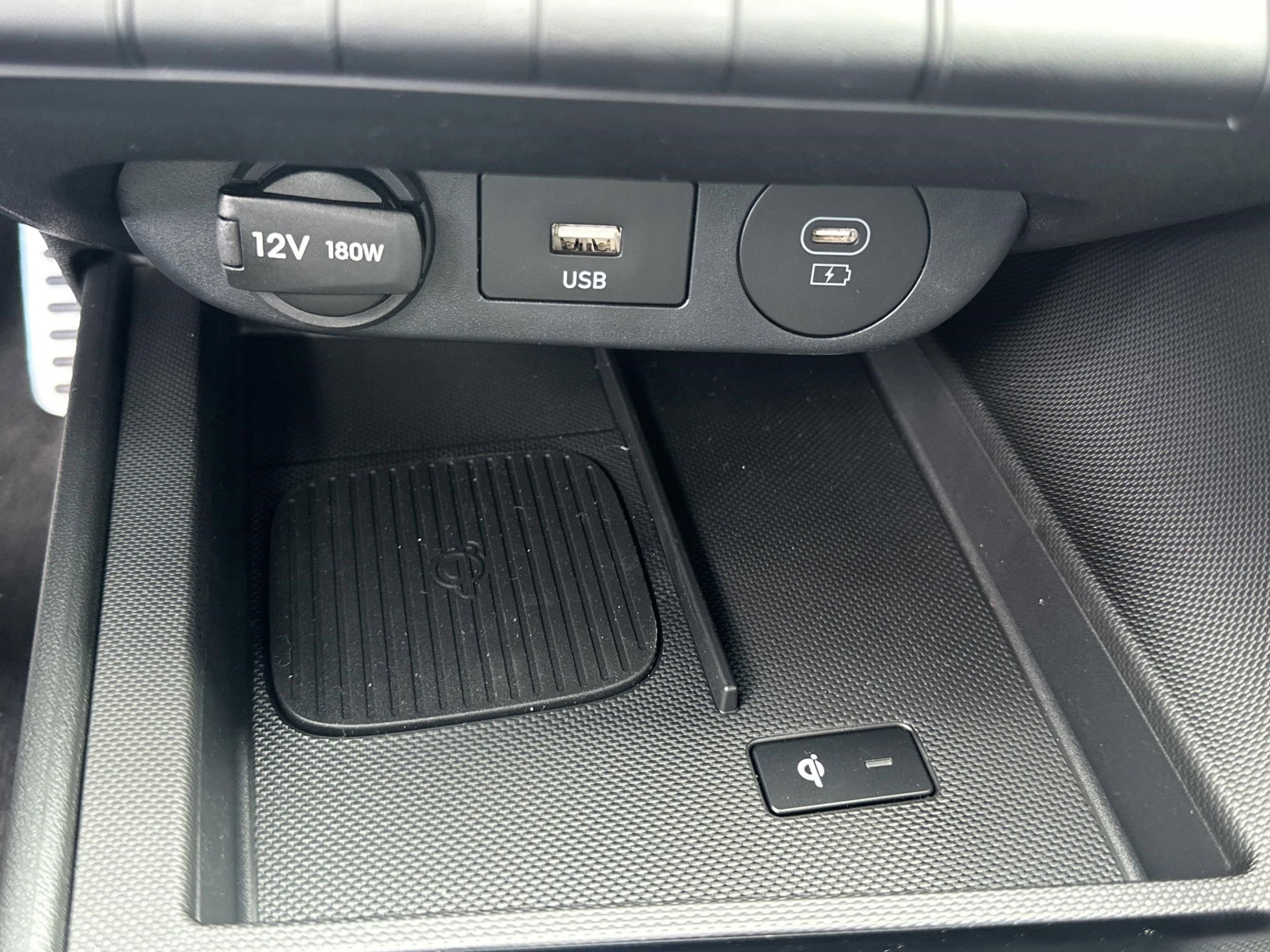 2025 Hyundai Elantra SEL - Photo 31