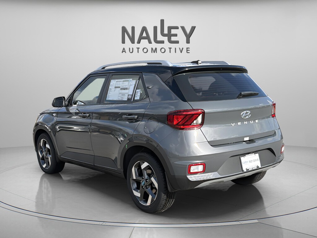New 2026 Hyundai Venue SEL w/Two-Tone Roof SUV
