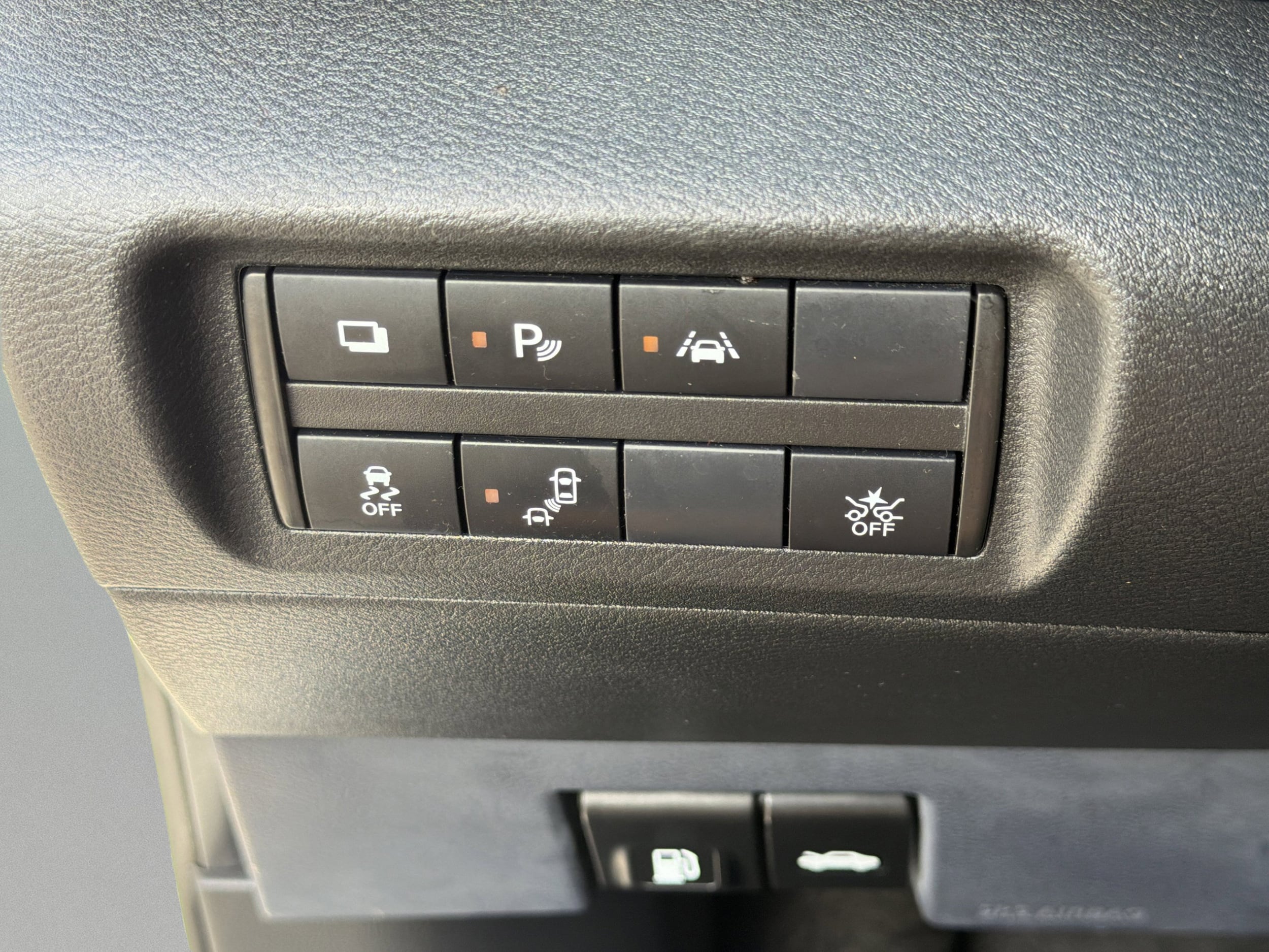 2022 Nissan Kicks S - Photo 18