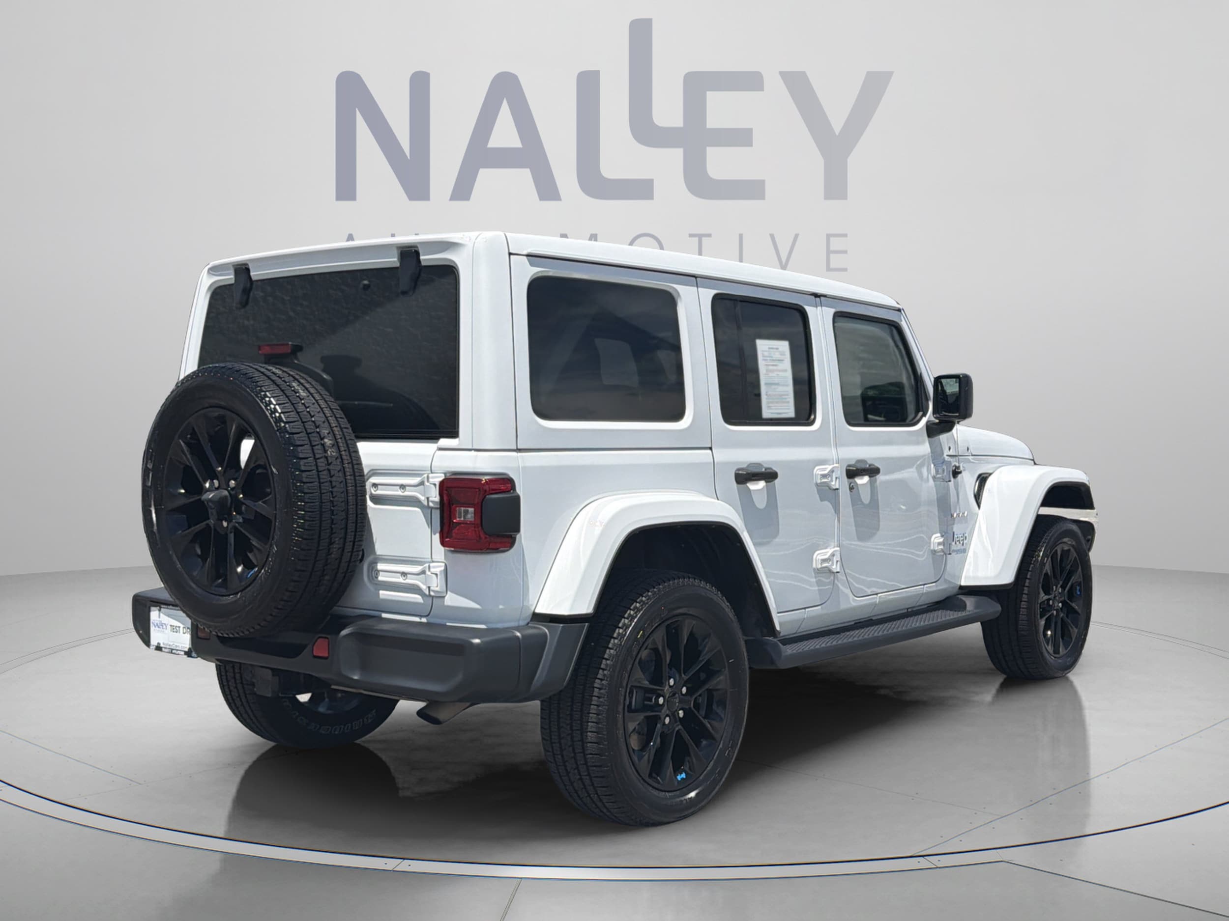 2022 Jeep Wrangler Unlimited Sahara 4XE - Photo 6