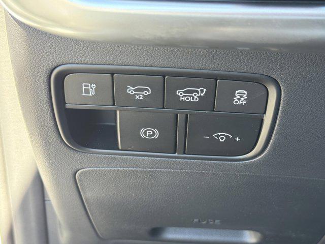 2026 Hyundai IONIQ 9 SE - Photo 16