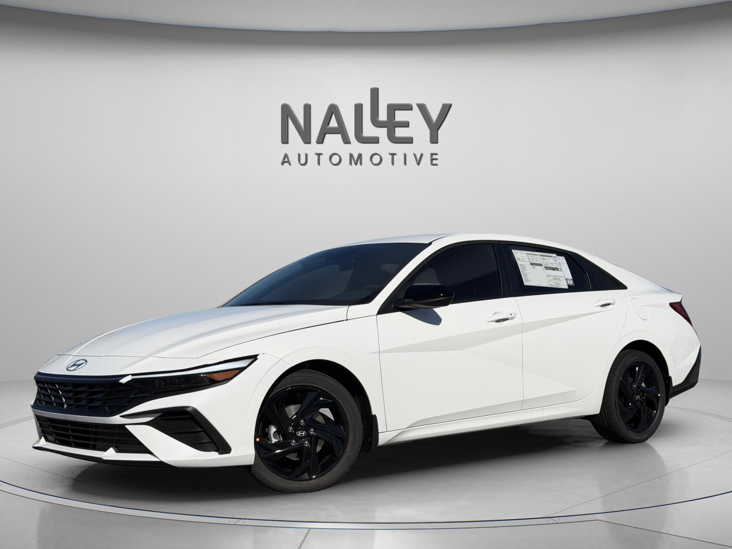 2026 Hyundai Elantra SEL's photo