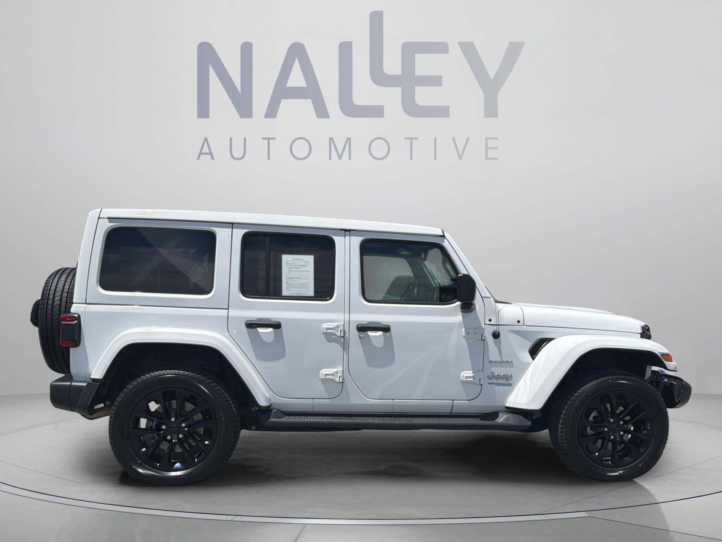 2022 Jeep Wrangler Unlimited Sahara 4XE - Photo 7