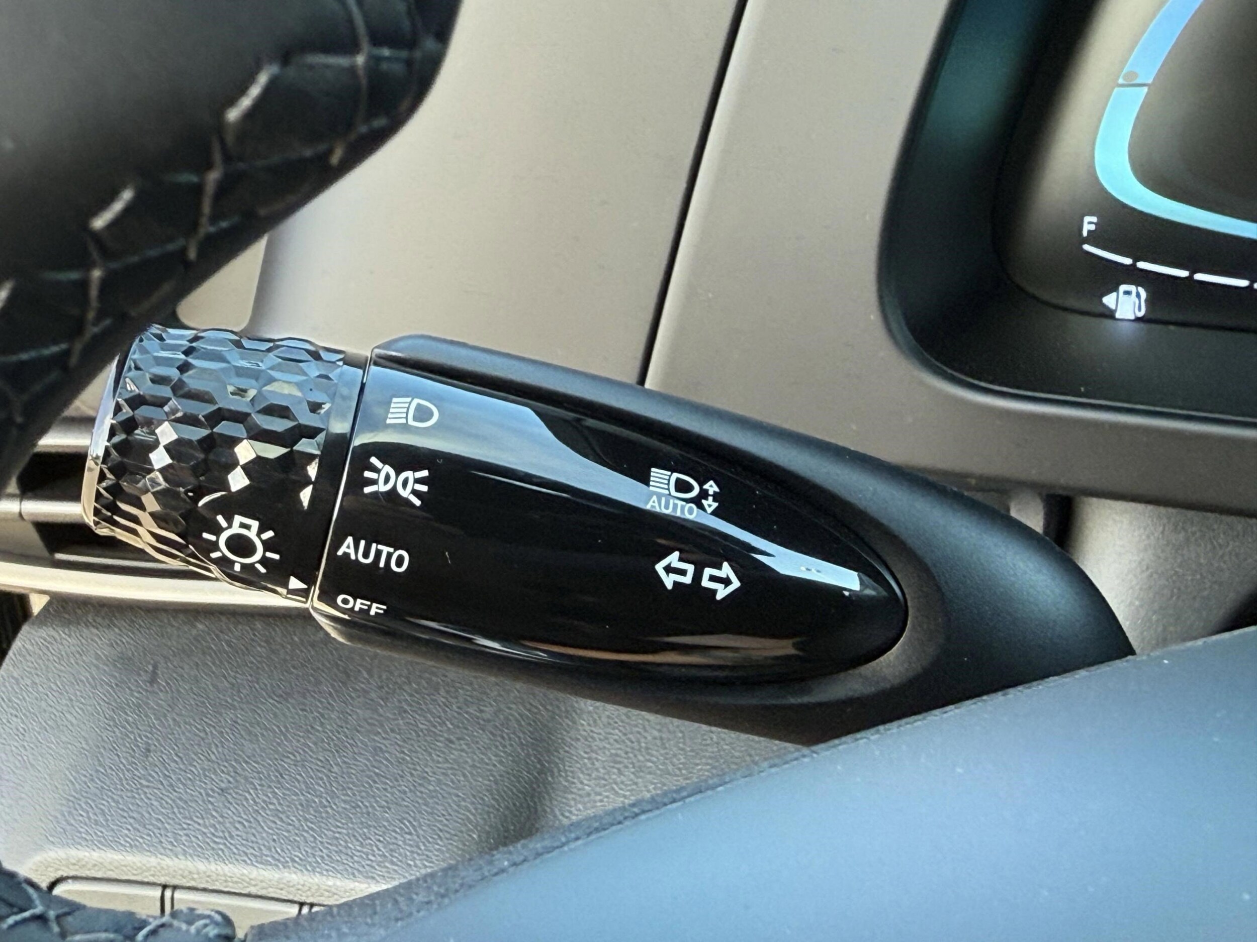 2025 Hyundai Elantra SEL - Photo 20