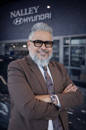 Staff member Jose Morazan from ID_c3d189810771