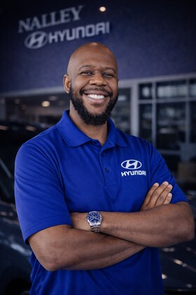 Staff member Ewal Saint Hubert from ID_5d1ee883c81e