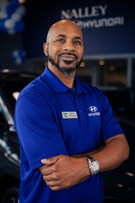Staff member Marcus McDonald from ID_5d1ee883c81e