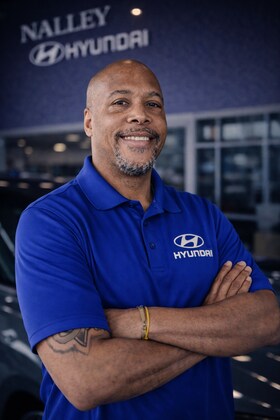 Staff member Darnell Peeples from ID_c3d189810771