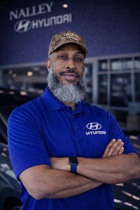Staff member Henry Blake from ID_a3792e1234c3