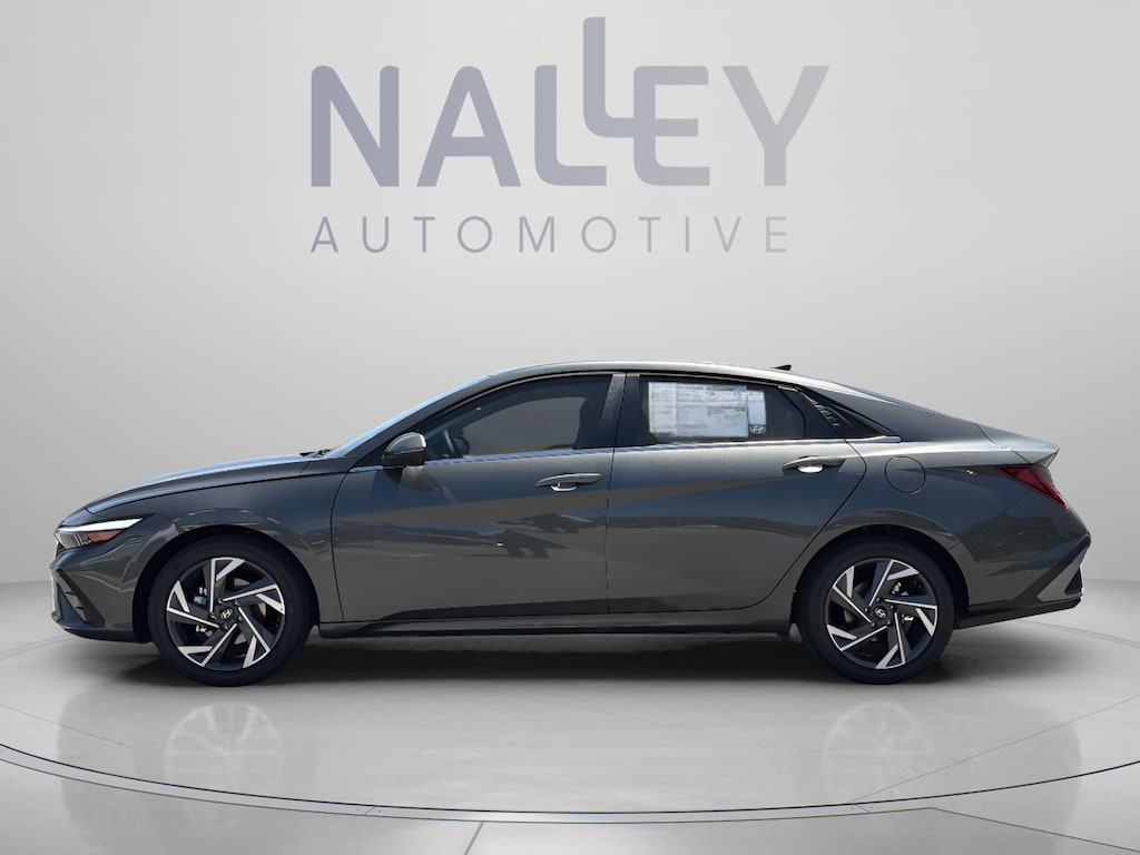 New 2026 Hyundai Elantra Limited Sedan