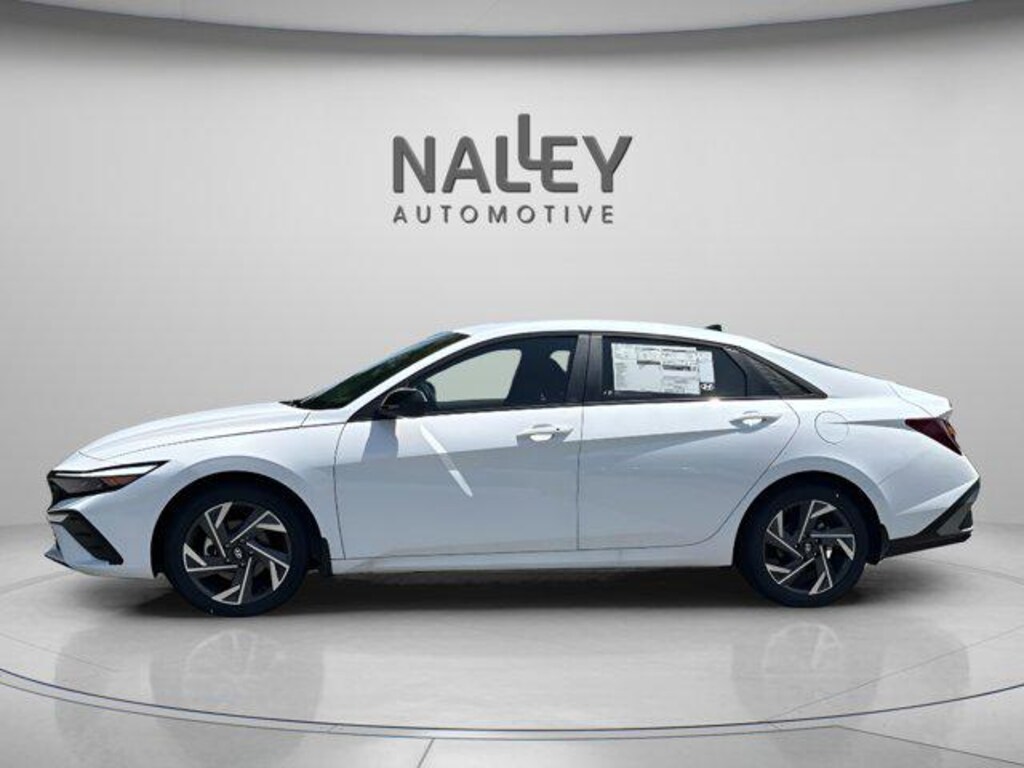 New 2025 Hyundai Elantra SEL Sport Sedan