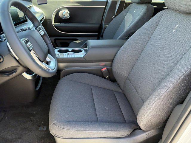 2026 Hyundai IONIQ 9 SE - Photo 18