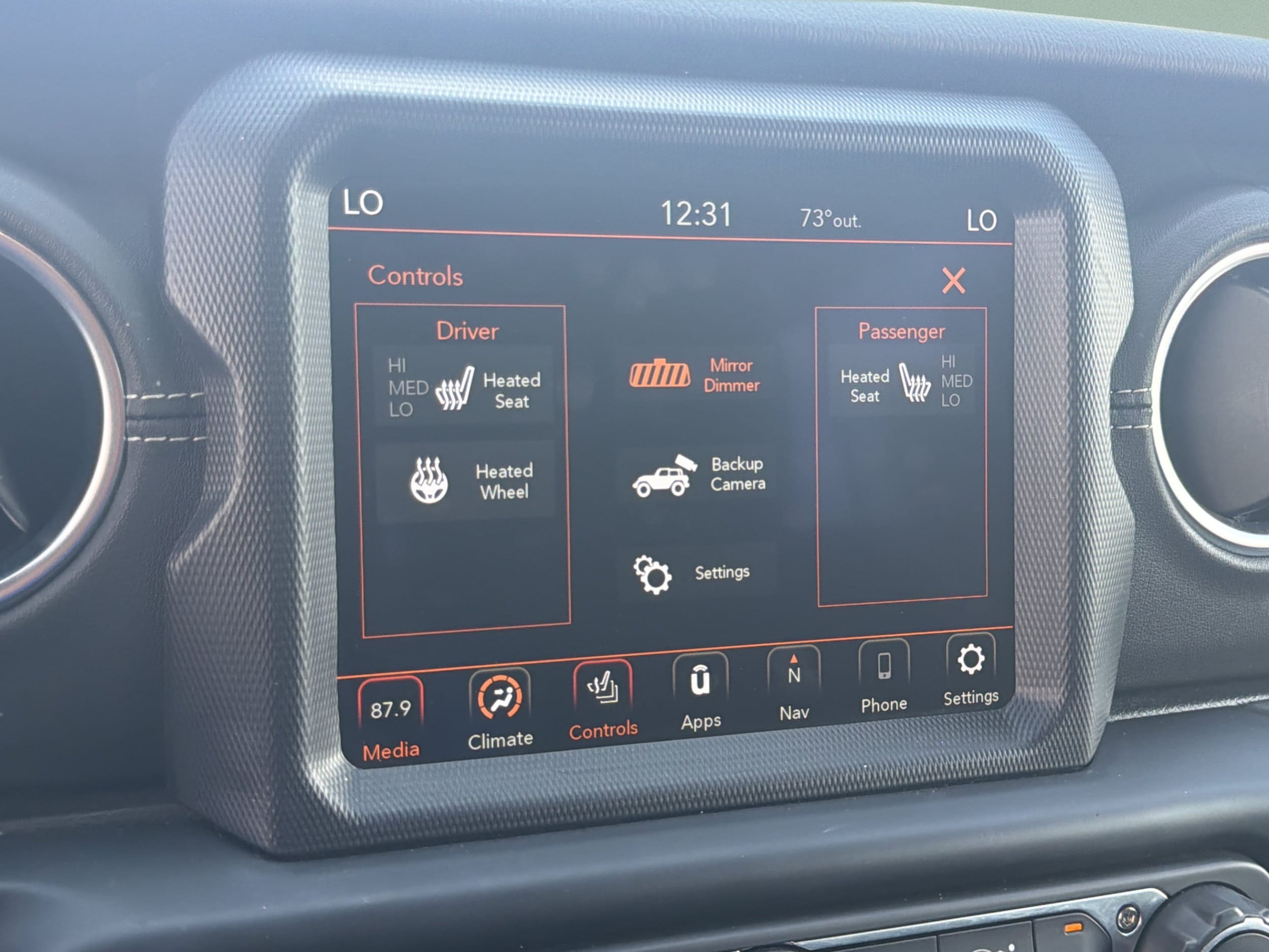 2022 Jeep Wrangler Unlimited Sahara 4XE - Photo 14