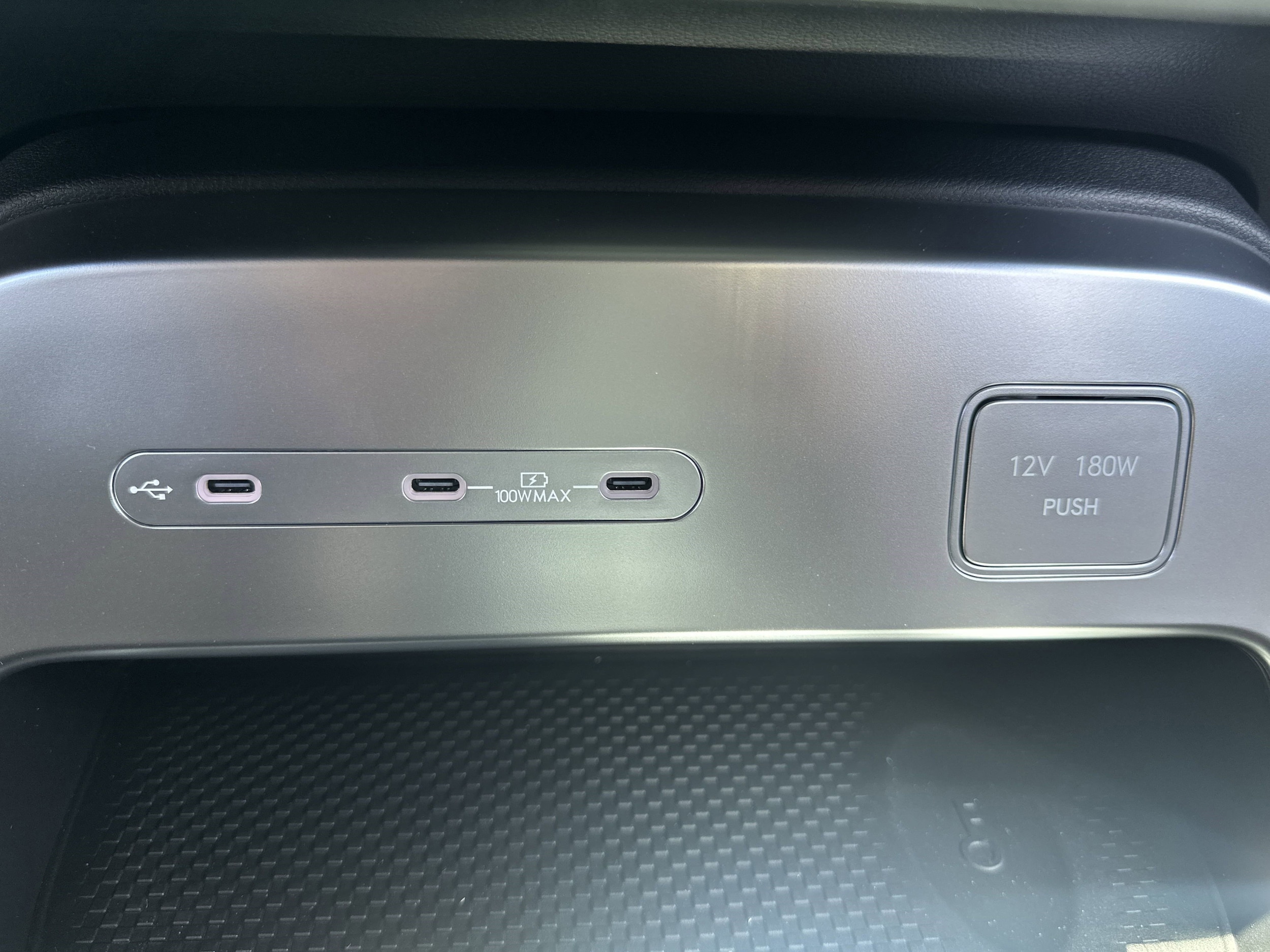 2026 Hyundai IONIQ 9 SEL - Photo 15