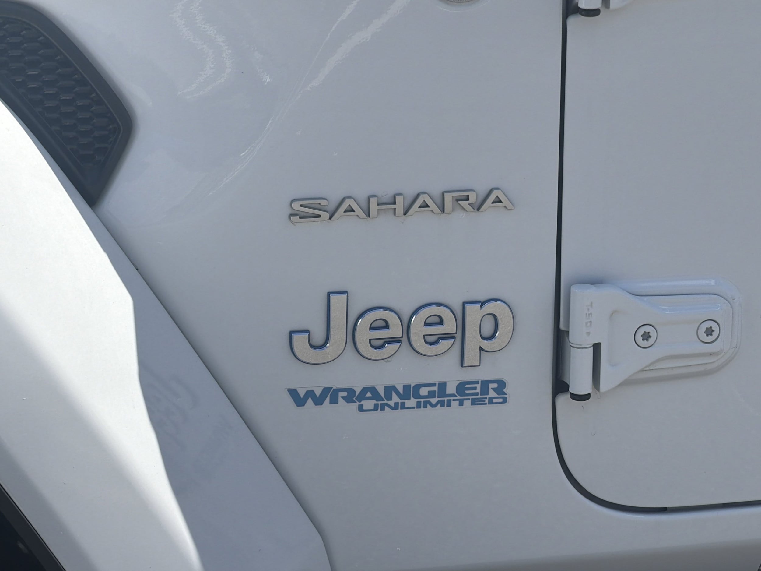 2022 Jeep Wrangler Unlimited Sahara 4XE - Photo 36
