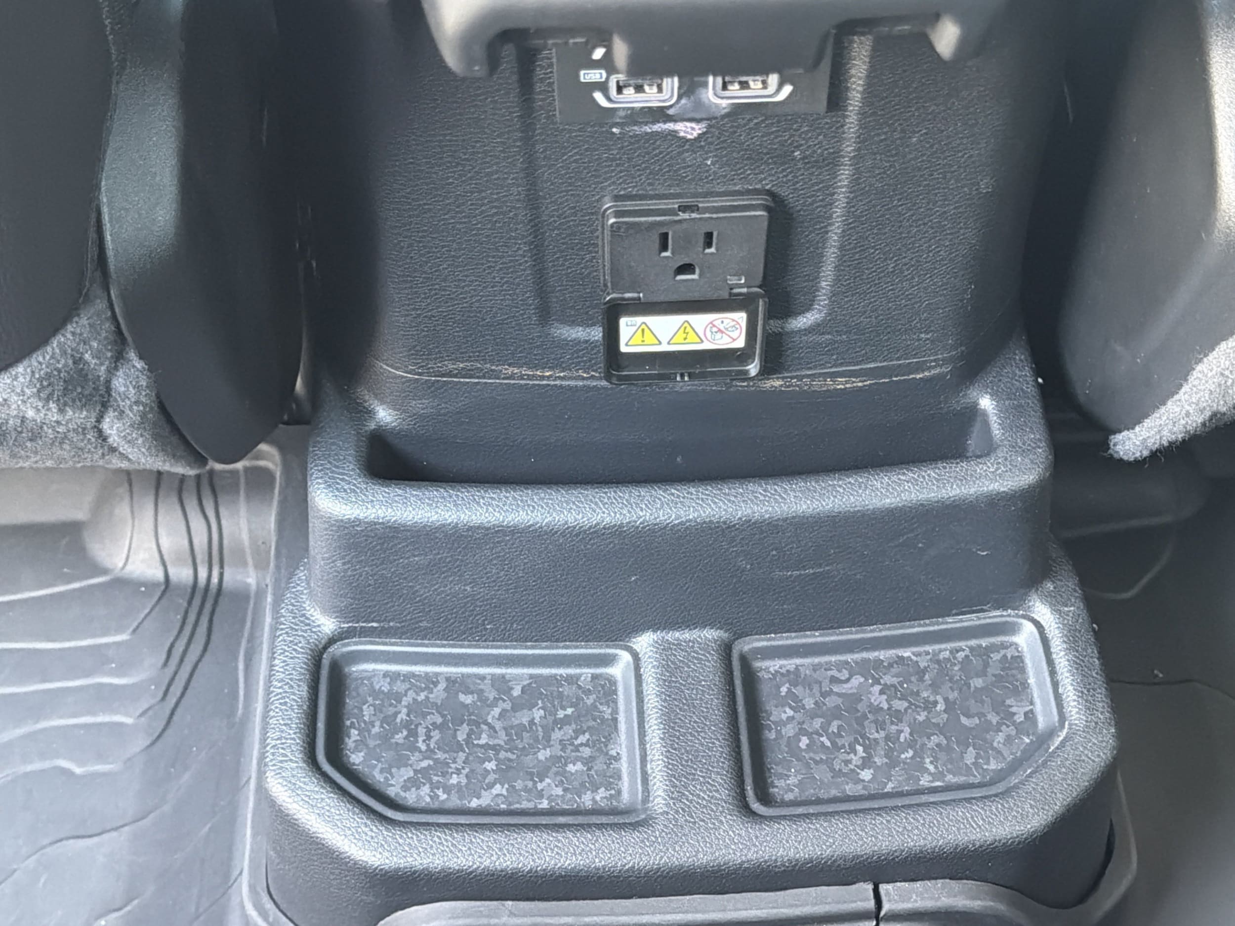 2022 Jeep Wrangler Unlimited Sahara 4XE - Photo 30
