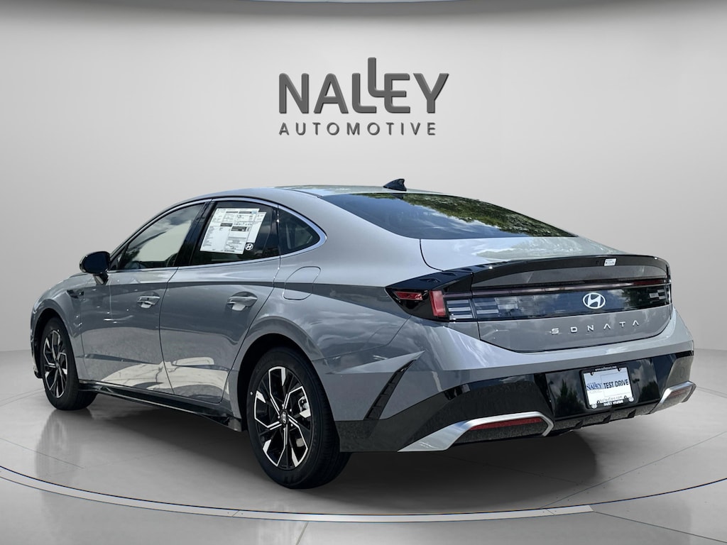 New 2025 Hyundai Sonata SEL Sedan