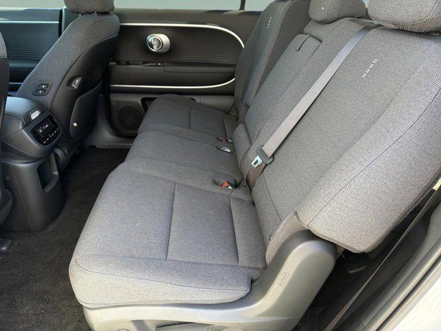 2026 Hyundai IONIQ 9 SE - Photo 20