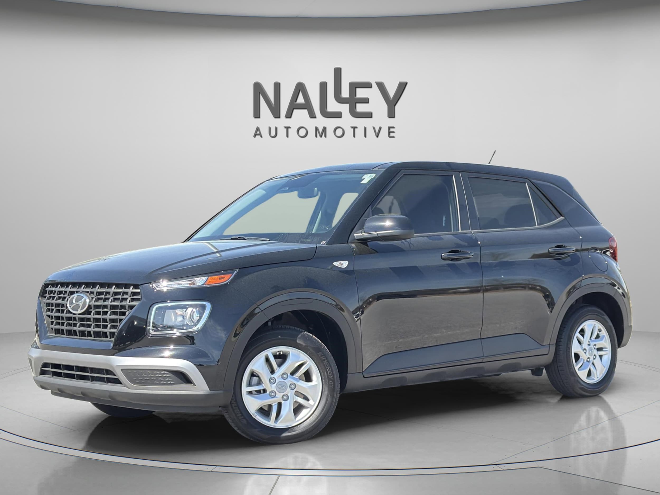 2025 Hyundai Venue SE