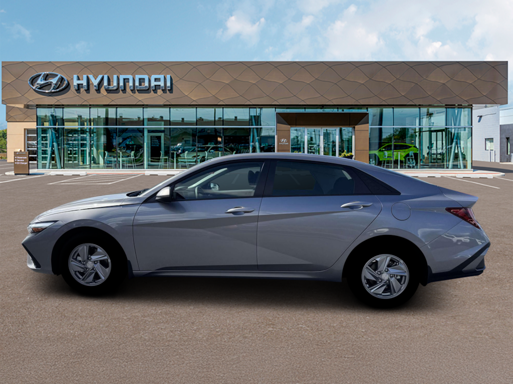 New 2026 Hyundai Elantra SE Sedan
