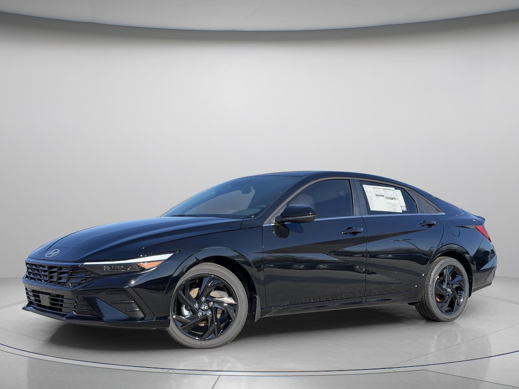 Used 2026 Hyundai Elantra SEL Sport Sedan