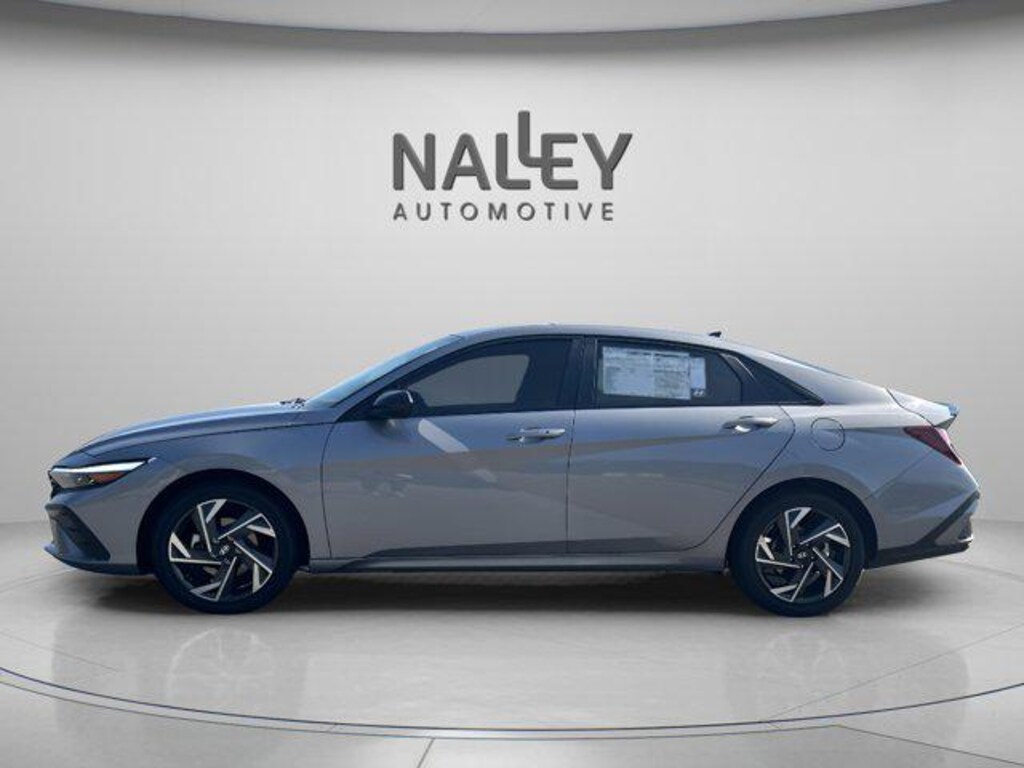 New 2025 Hyundai Elantra SEL Sport Sedan