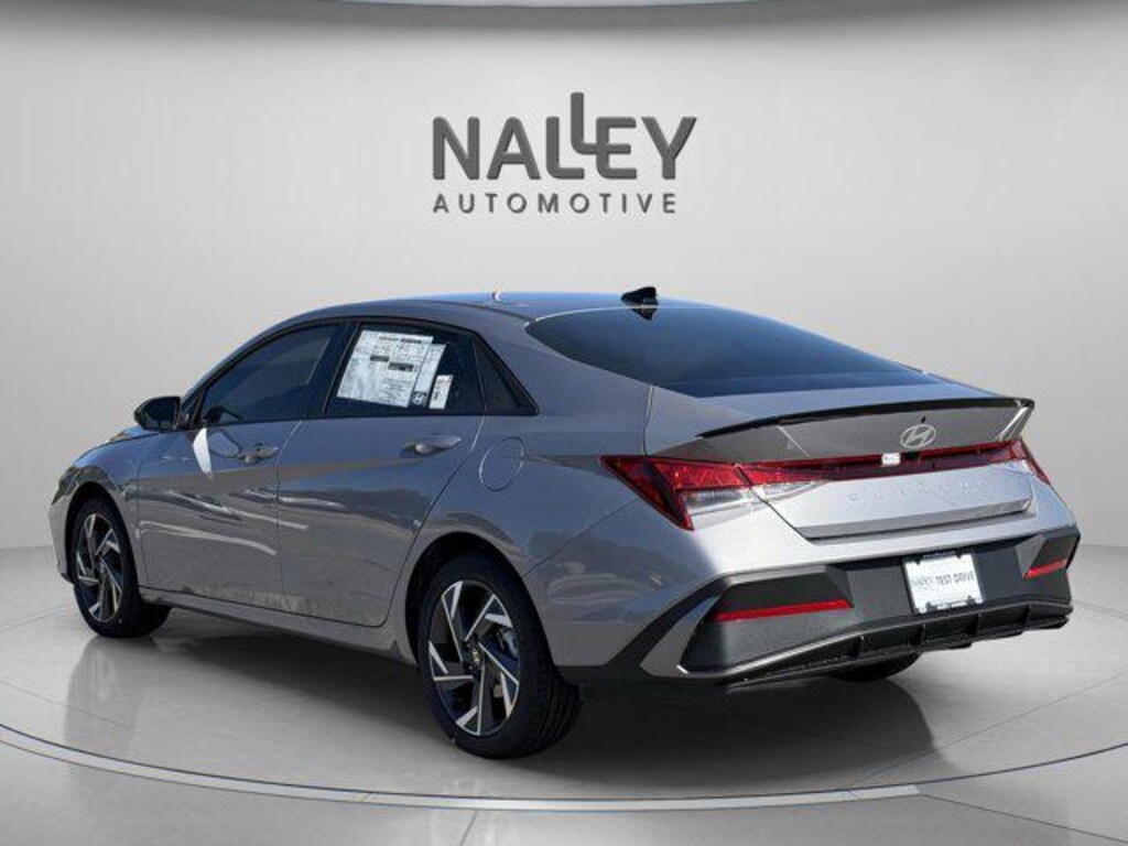 New 2025 Hyundai Elantra SEL Sport Sedan