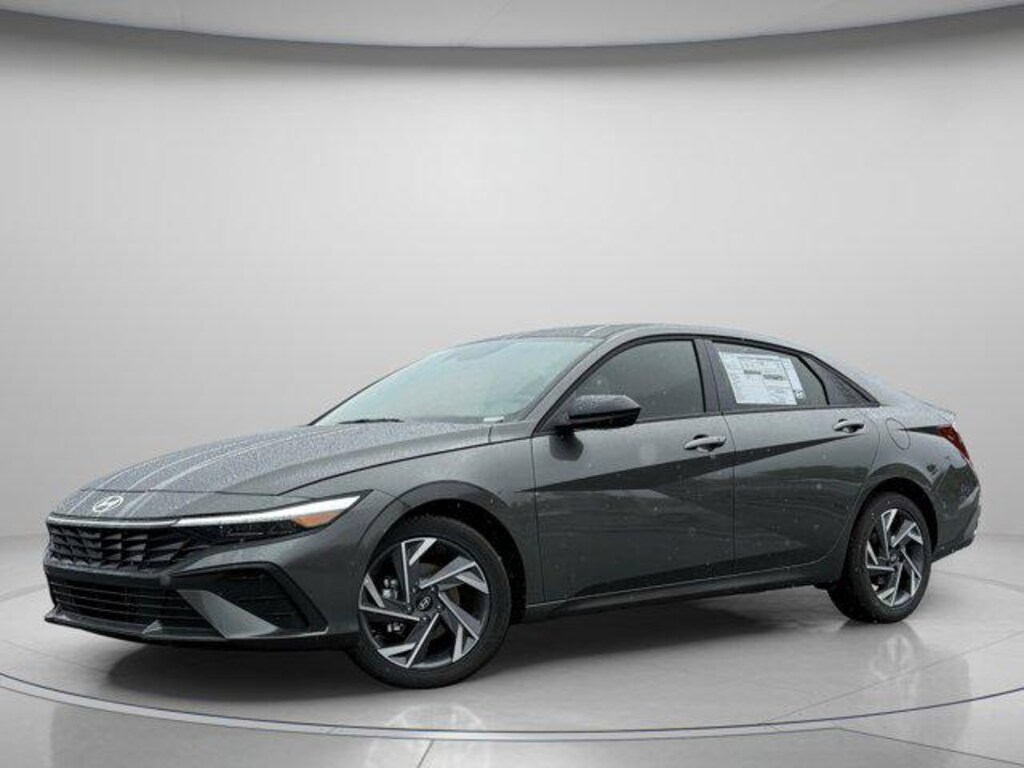 New 2025 Hyundai Elantra SEL Sport Sedan
