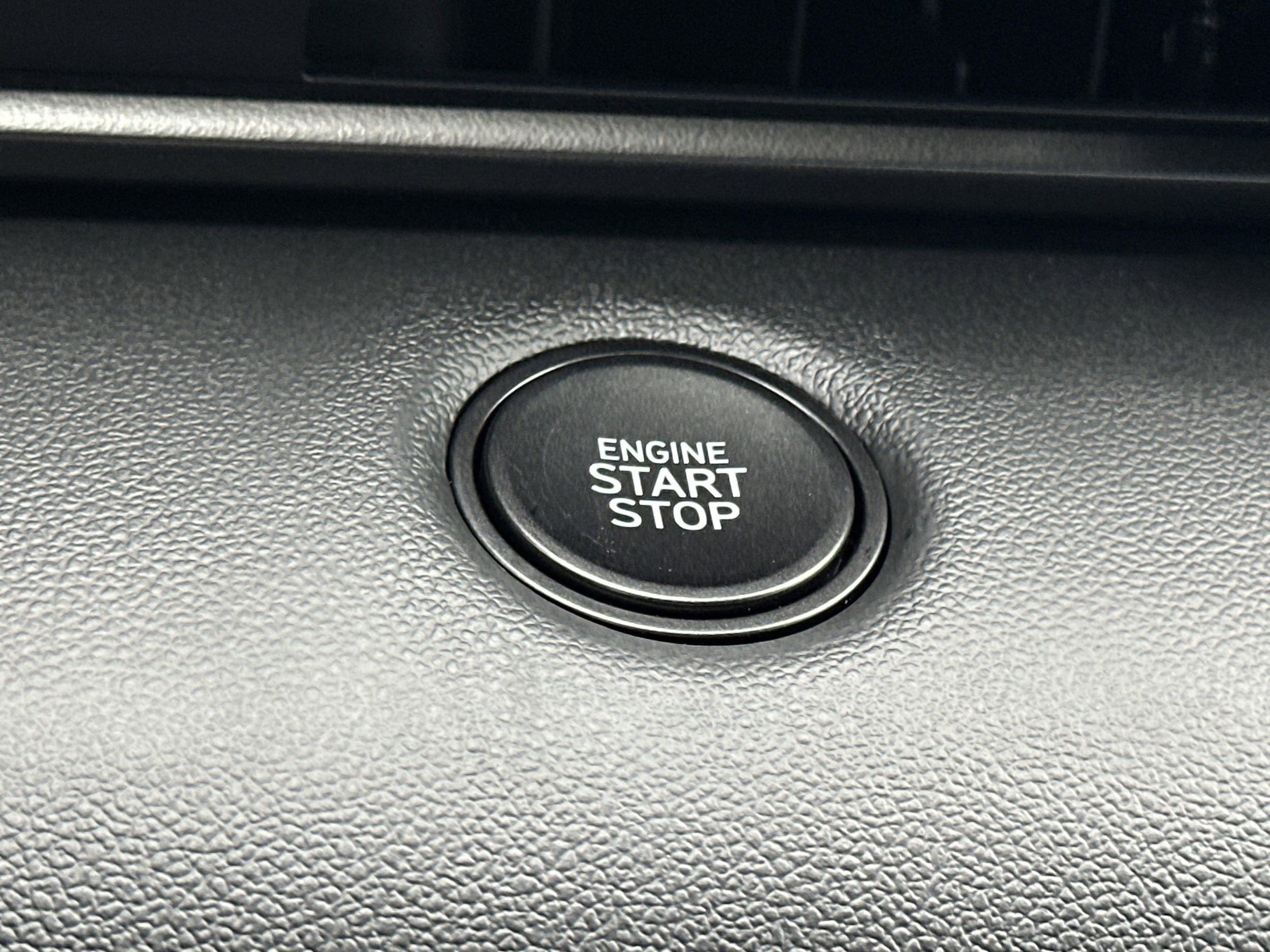 2025 Hyundai Elantra SEL - Photo 27