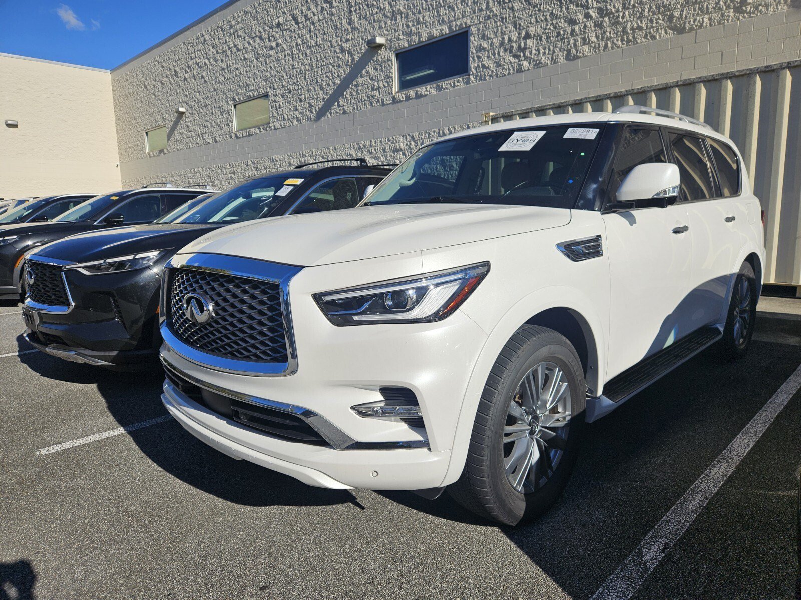 2021 INFINITI QX80