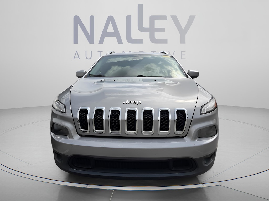Used 2016 Jeep Cherokee Latitude SUV