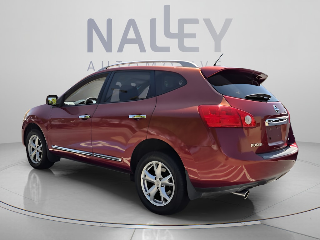 Used 2011 Nissan Rogue SV SUV