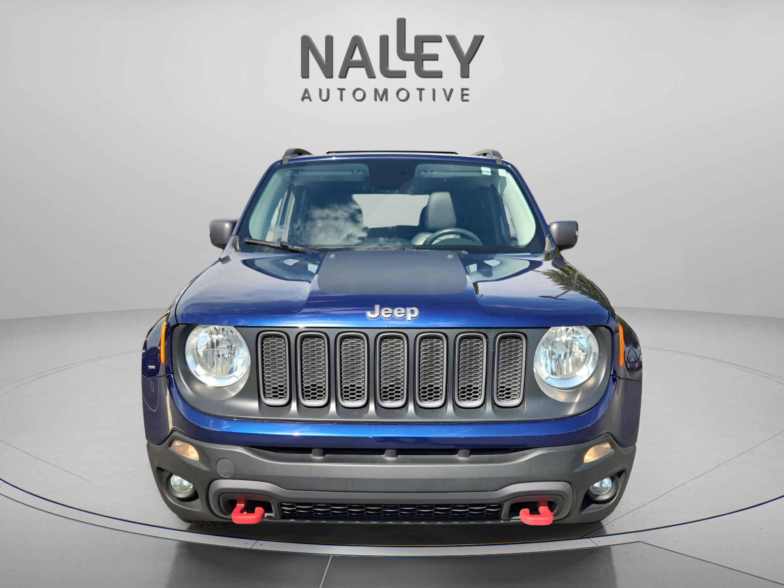 2016 Jeep Renegade Trailhawk photo 2