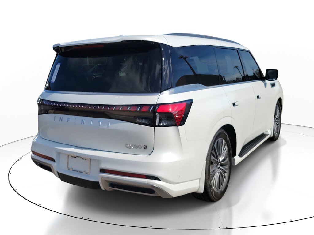 New 2026 INFINITI QX80 LUXE SUV