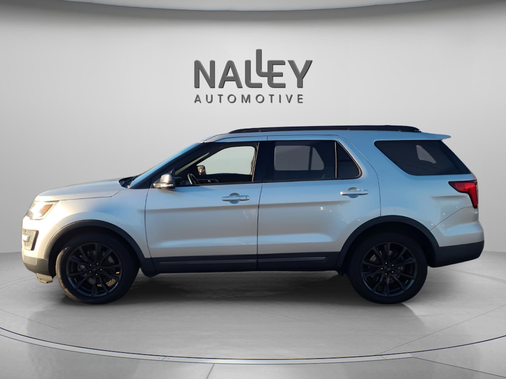 Used 2017 Ford Explorer XLT SUV