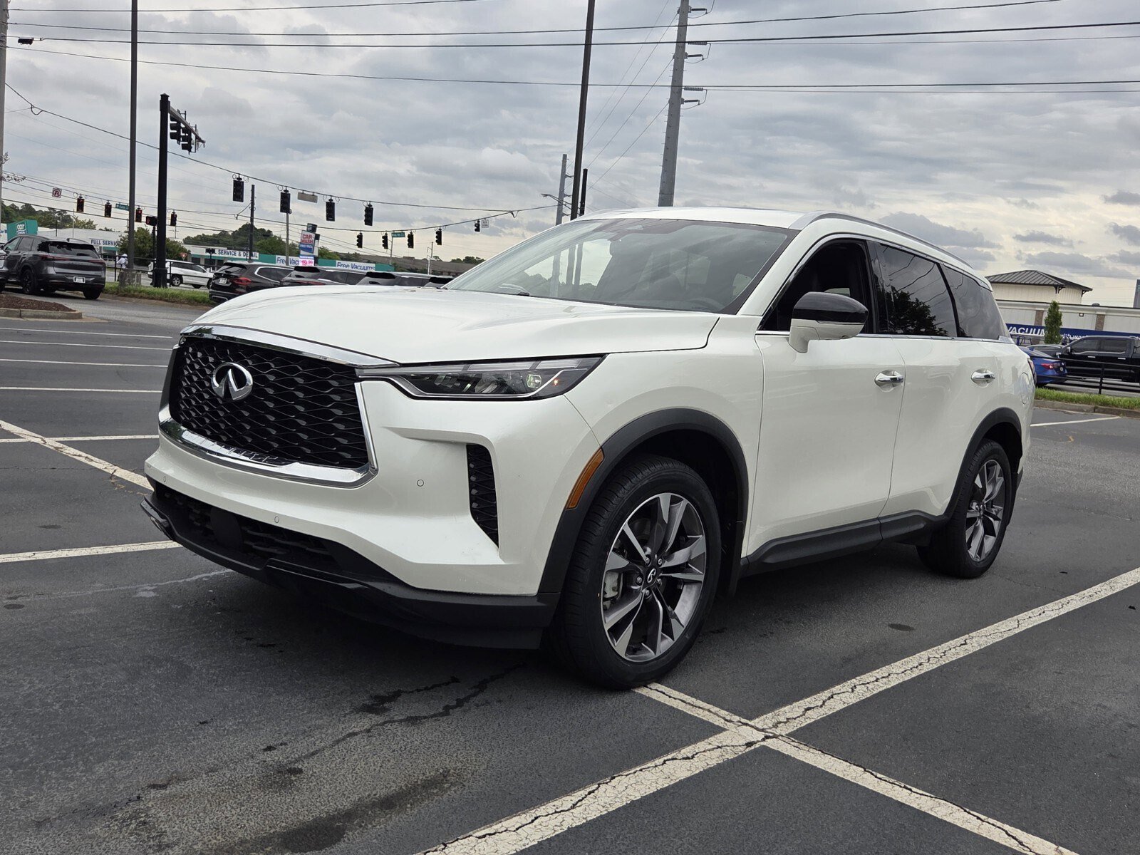 2023 INFINITI QX60
