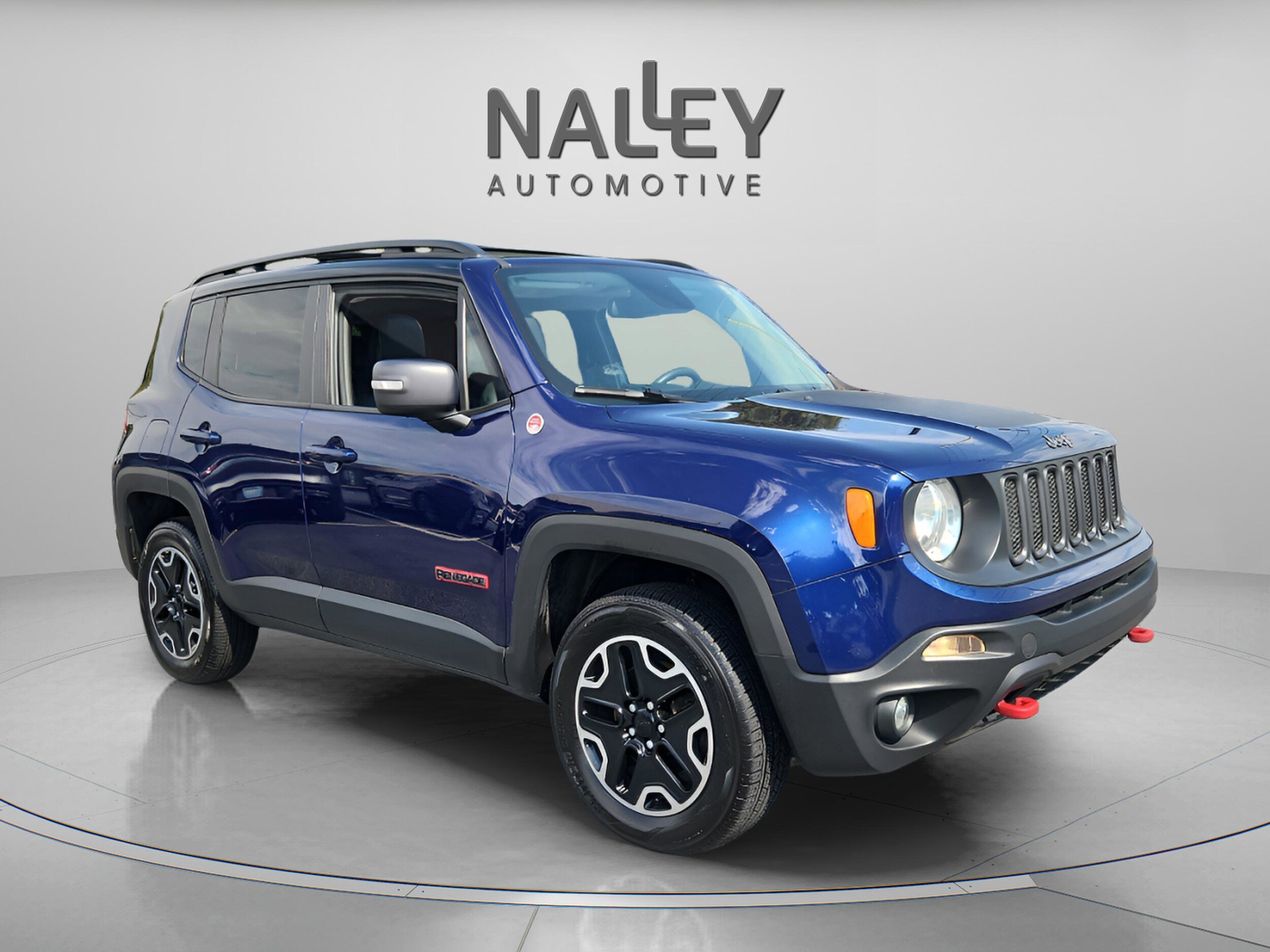 2016 Jeep Renegade Trailhawk photo 3