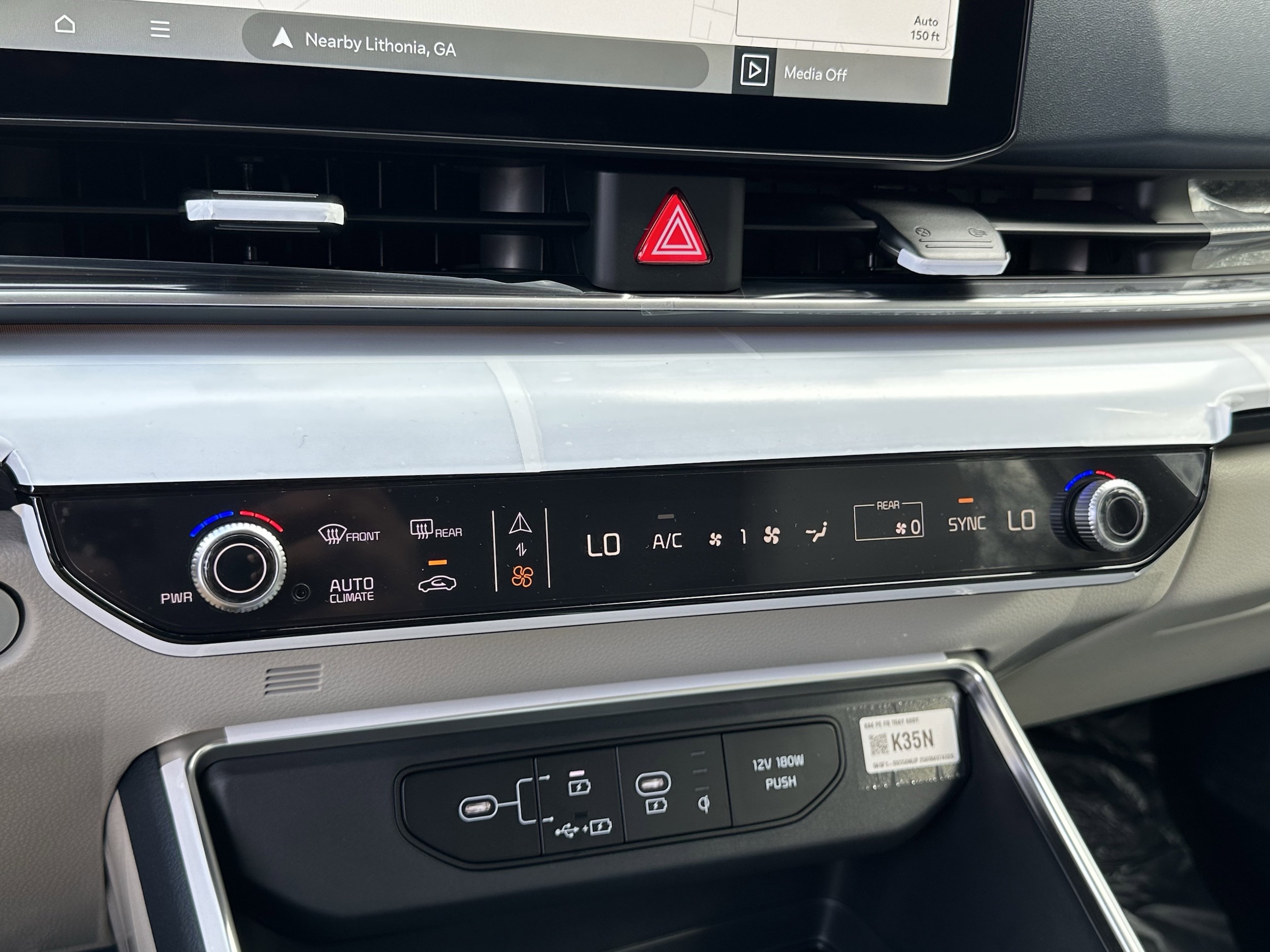 2026 Kia Carnival SX Prestige - Photo 16