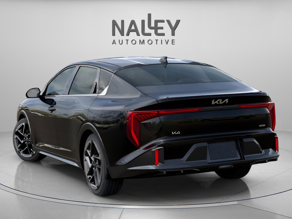 New 2025 Kia K4 GT-Line Sedan