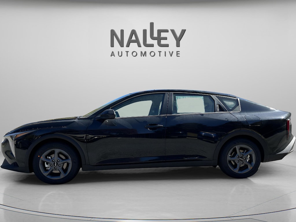 New 2025 Kia K4 EX Sedan