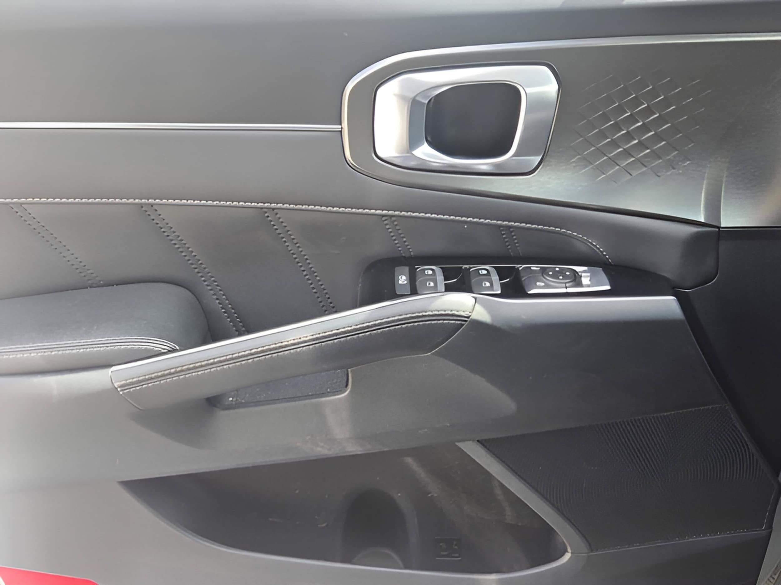 2022 Kia Sorento SX - Photo 28