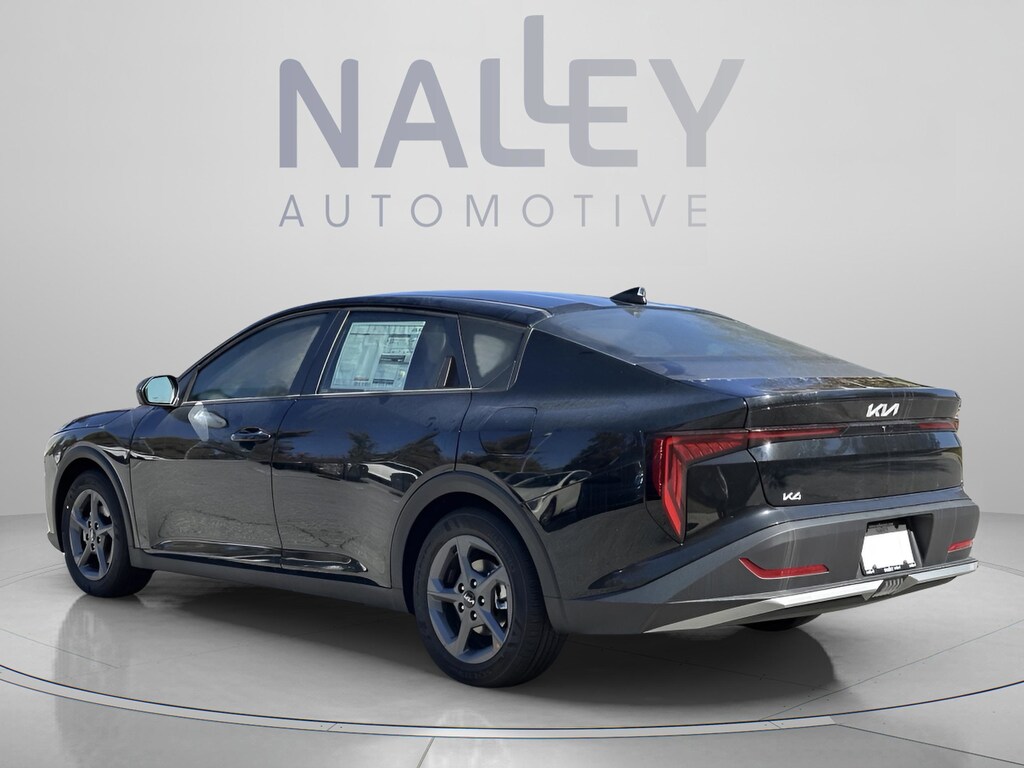 New 2026 Kia K4 LXS Sedan