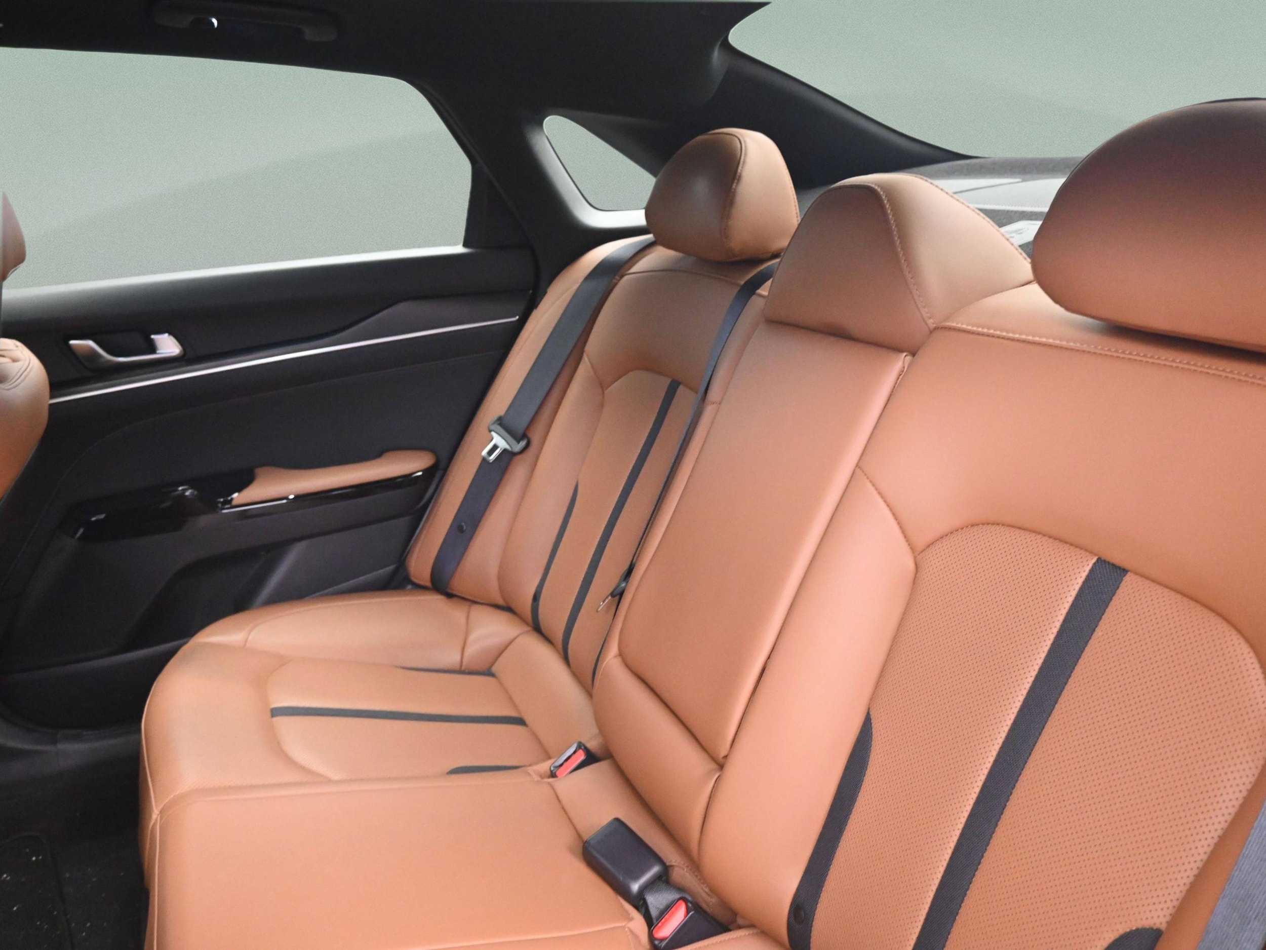 2023 Kia K5 GT - Photo 34
