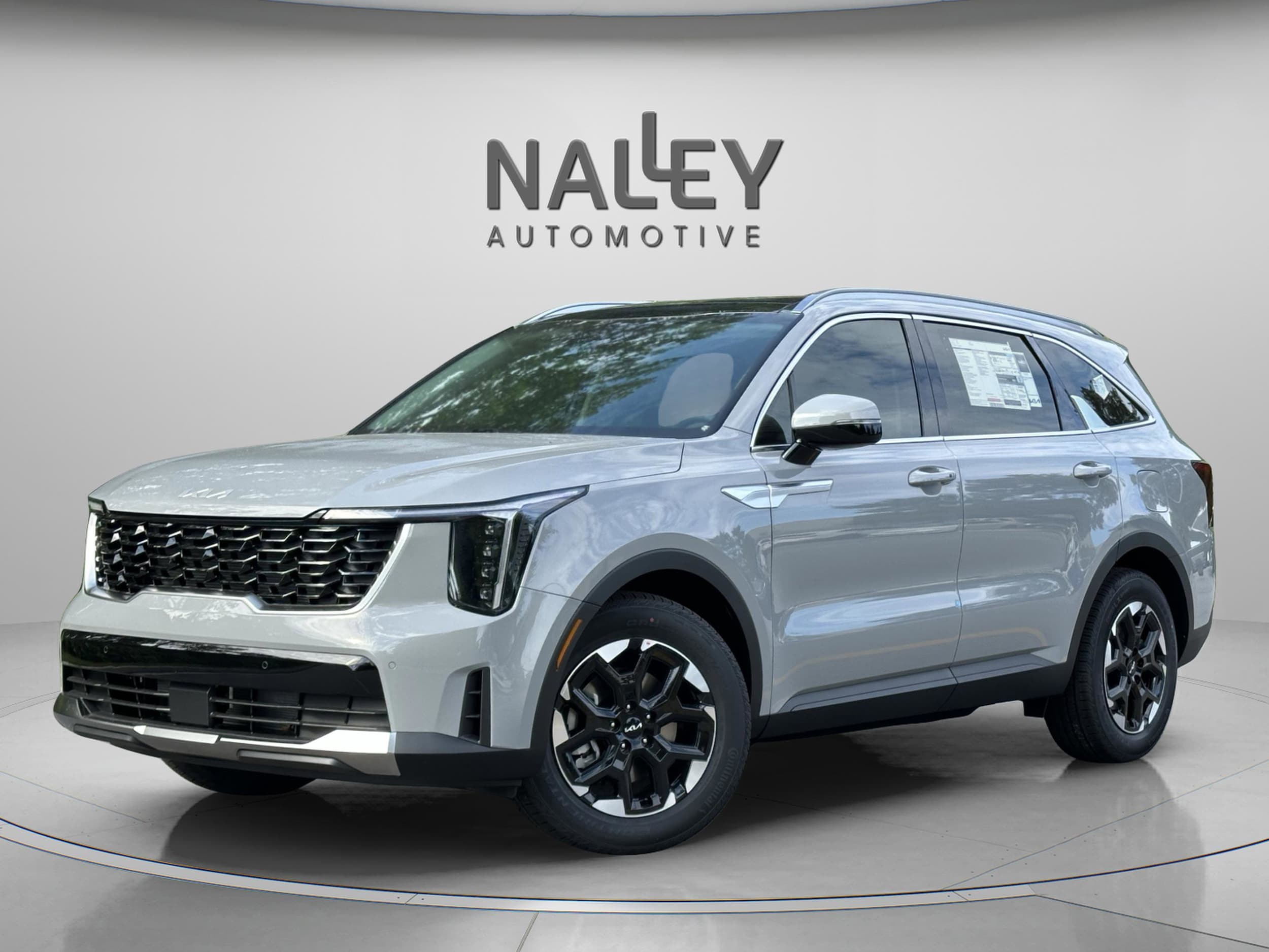 2025 Kia Sorento S's photo