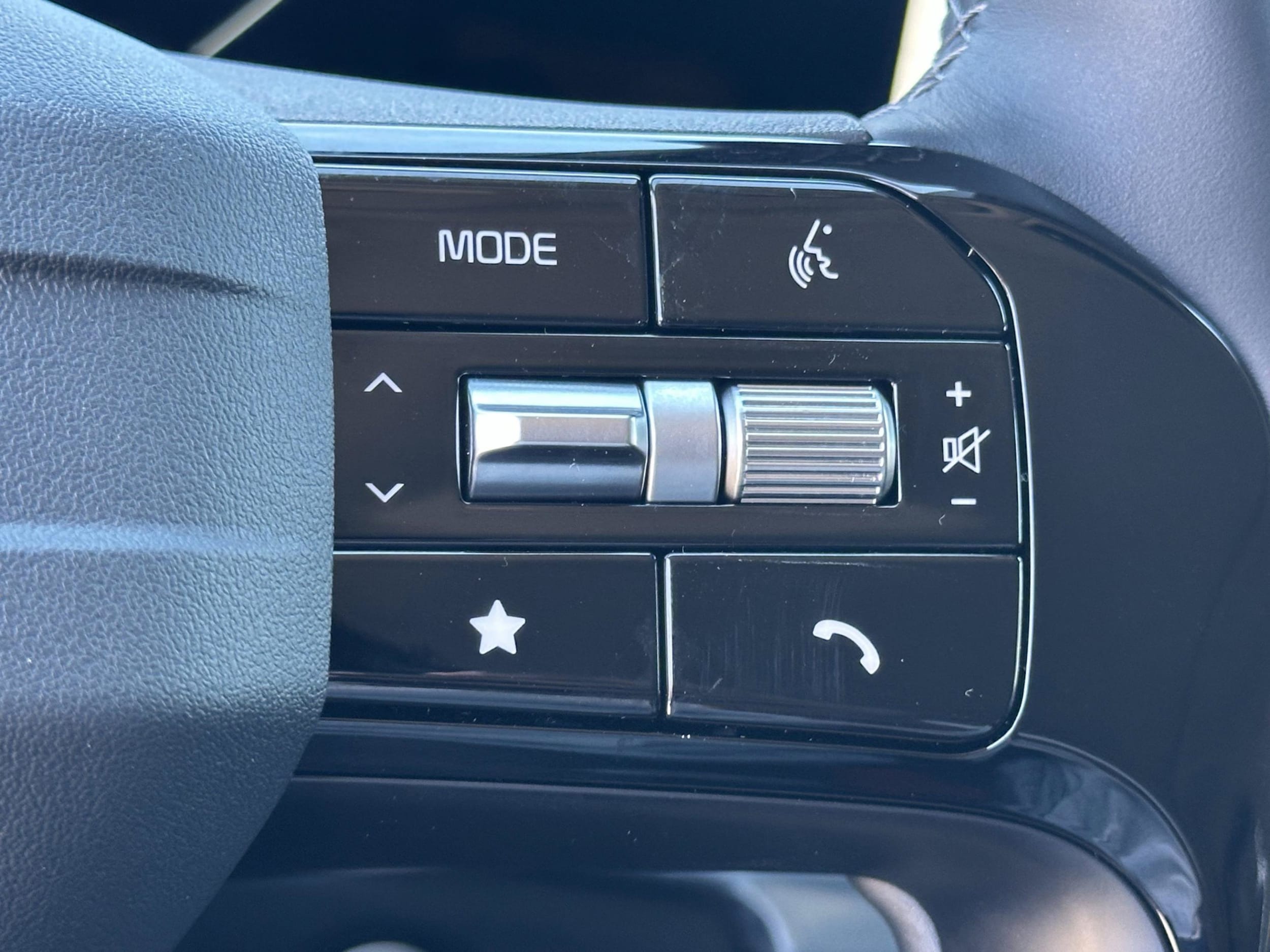 2026 Kia Sorento X-Line SX - Photo 18