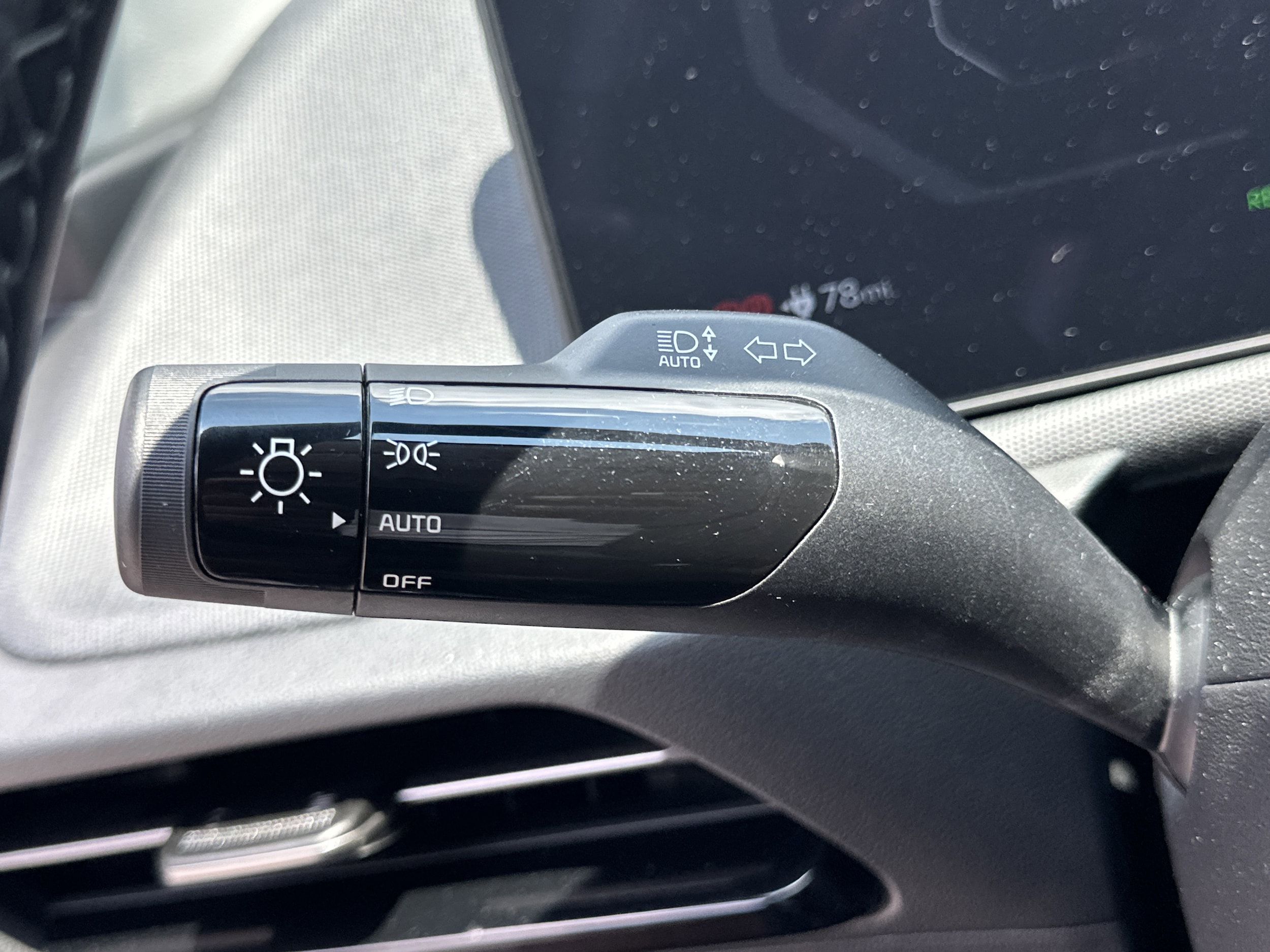 2025 Kia EV6 Light L/R - Photo 32