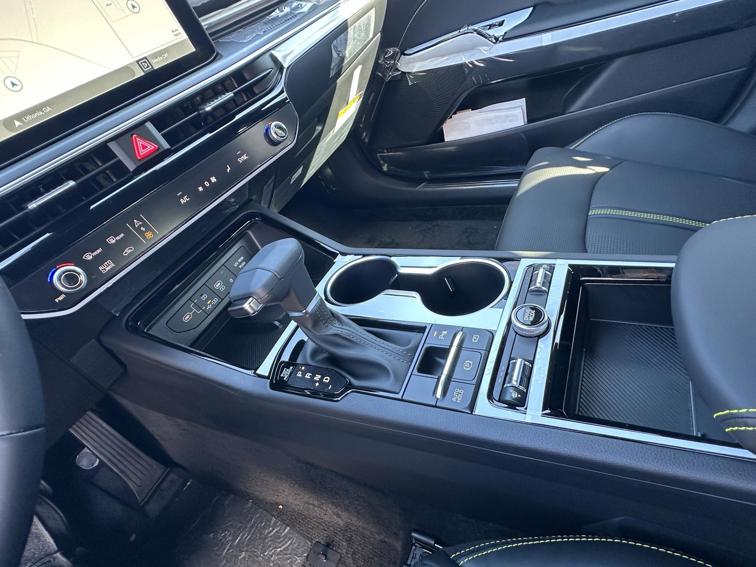 2026 Kia K5 GT - Photo 12