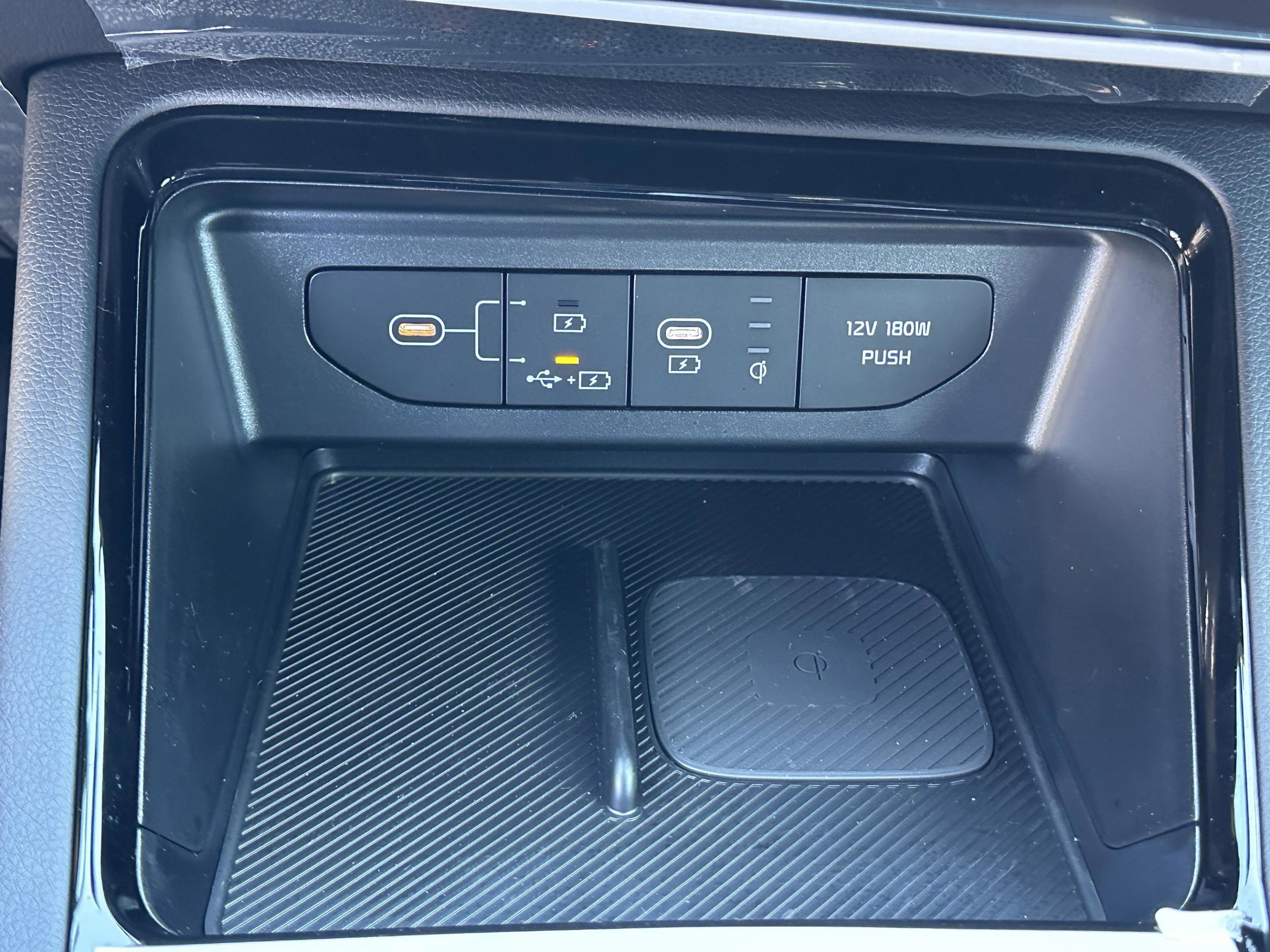 2026 Kia K5 GT - Photo 13