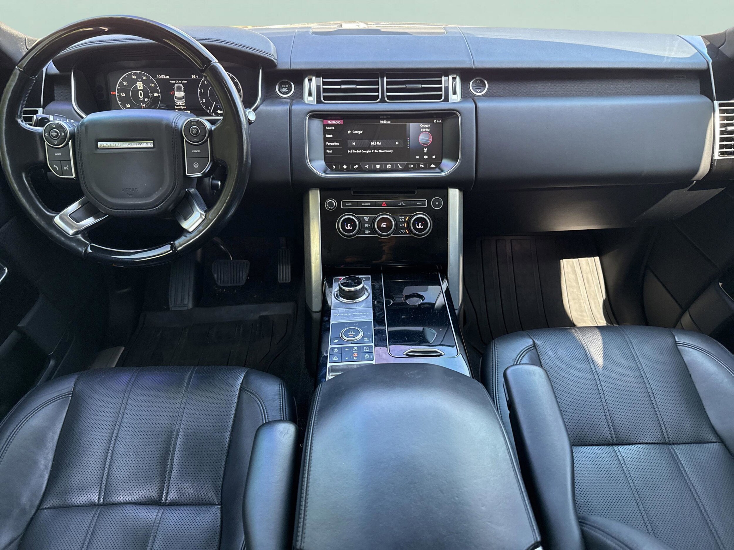 2017 Land Rover Range Rover Sport SuperCharged HSE photo 2